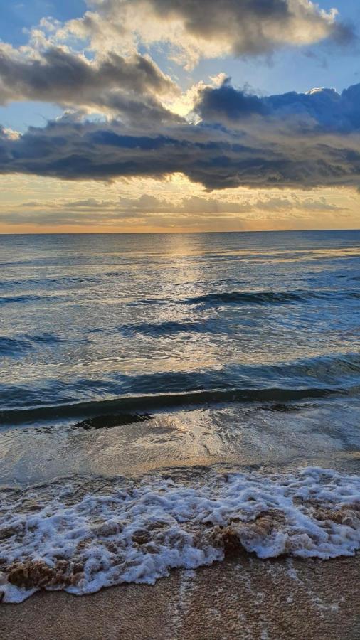Un Rincon En El Mar *